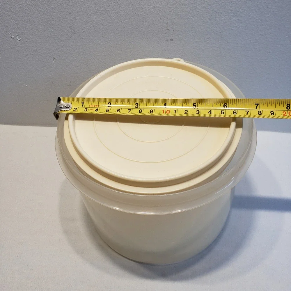 Frig-O-Seal Canister Set White Nesting Plastic‎ Food Storage Vintage 4pc Set